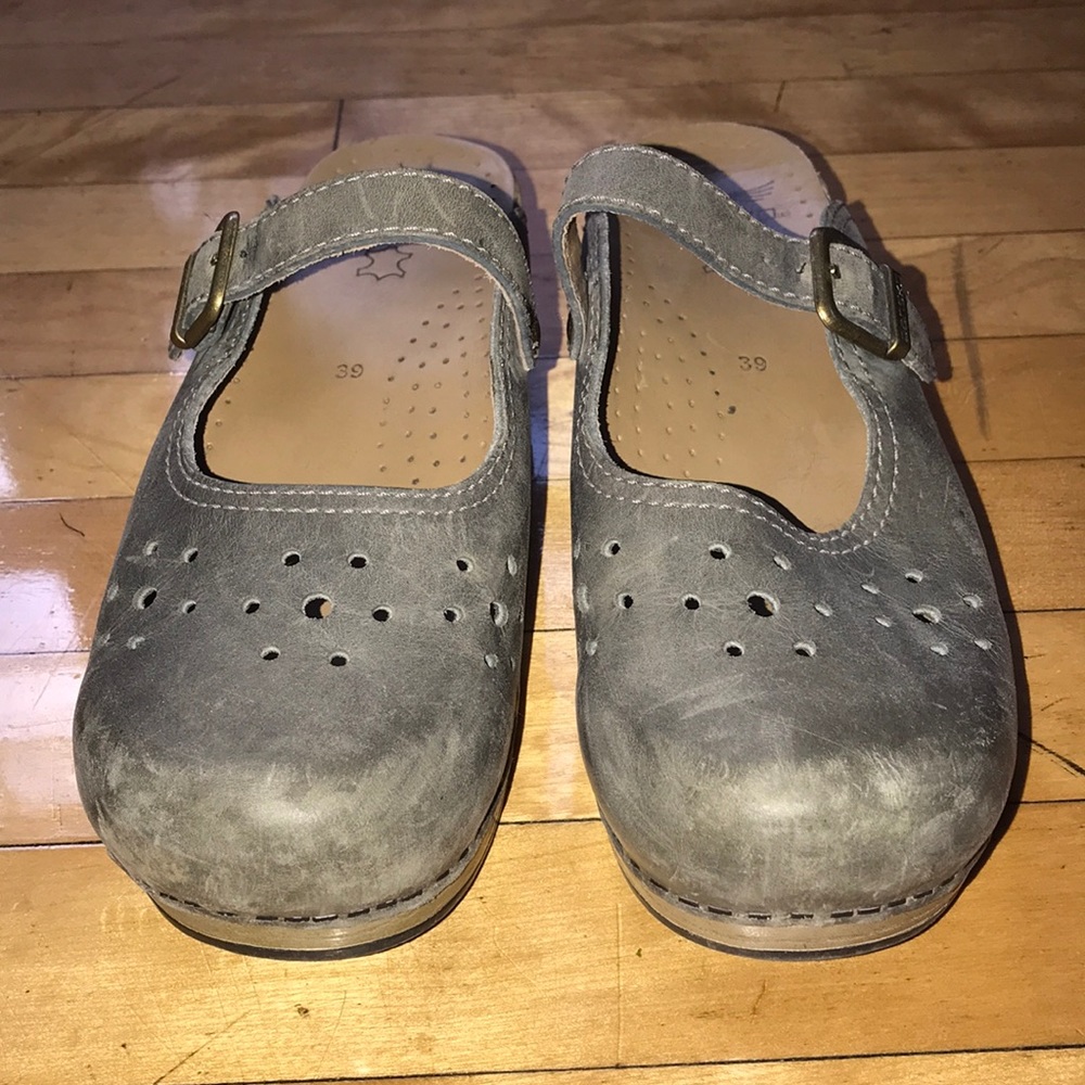 Dansko slide on maryjane clog with cutouts - Picture 2 of 4